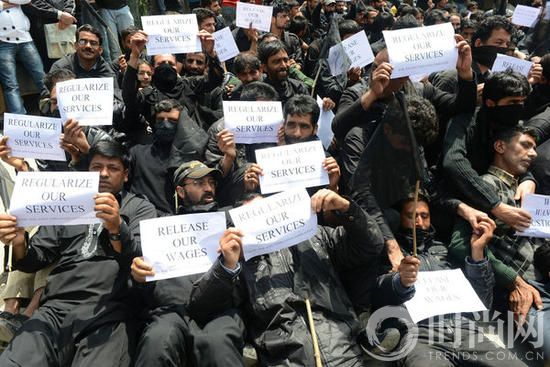 贫困生人均年收入_印度人均年收入(3)