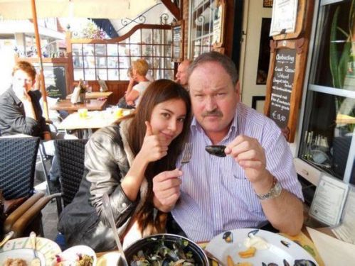 说明: D:\猫主编\文\0630\22e01fcb0a46f21ff9efc8fef4246b600d33ae6b.jpg