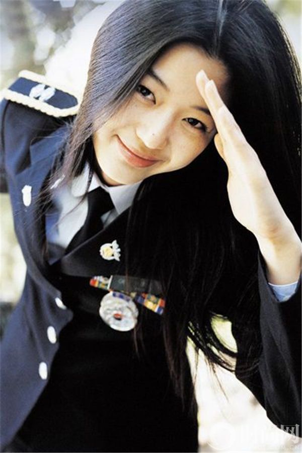 　《野蛮师姐》杨童珍