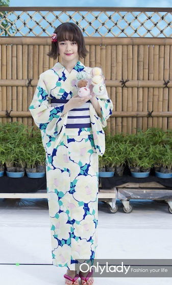 听说短发与和服更配哦 夏日祭就这么出街吧