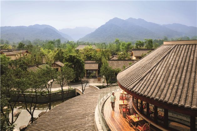 Sala_Thai_view_daytime_