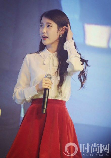 61e7f4aajw1ex9t9h1h82j20c80icgmk