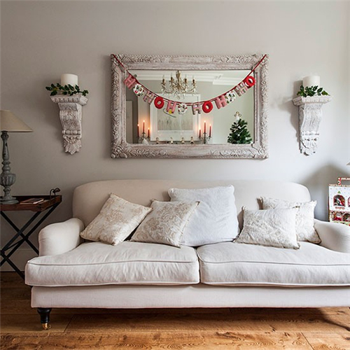 Cream-Living-Room-25-Beautiful-Homes-Housetohome