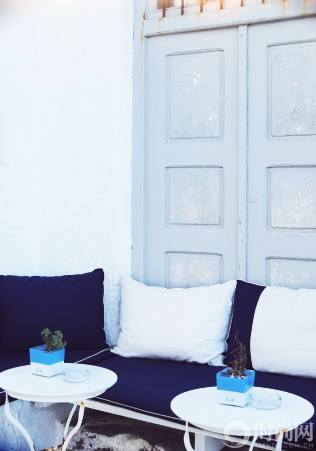 mykonos2.jpg_effected