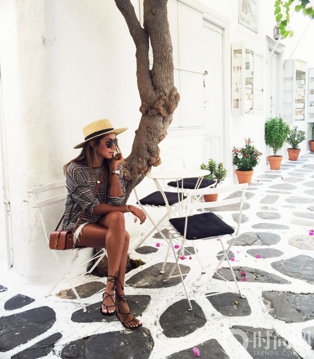 mykonos45.jpg_effected