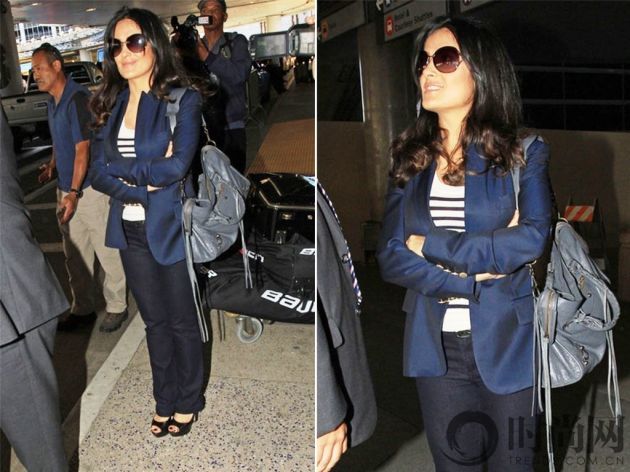 Hayek-Selma-Balenciaga-city-bag-at-LAX-2013