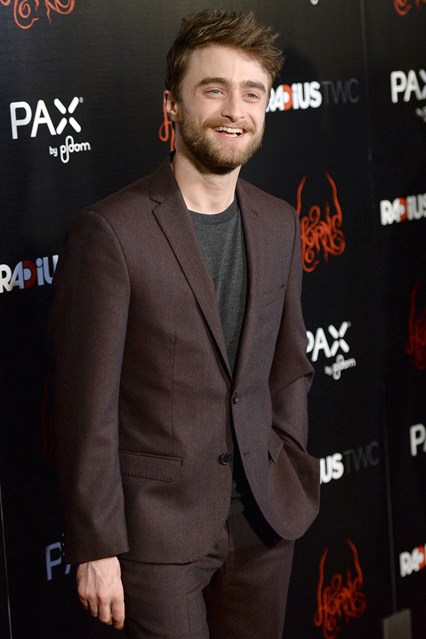 21daniel-radcliffe_glamour_4aug15_getty_b_426x639