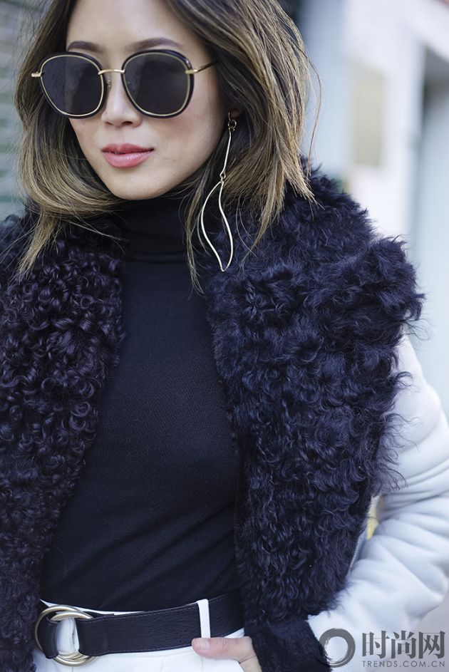 aimee_song_of_style_shearling_jacket_gentle_monster_sunglasses_dior_earring