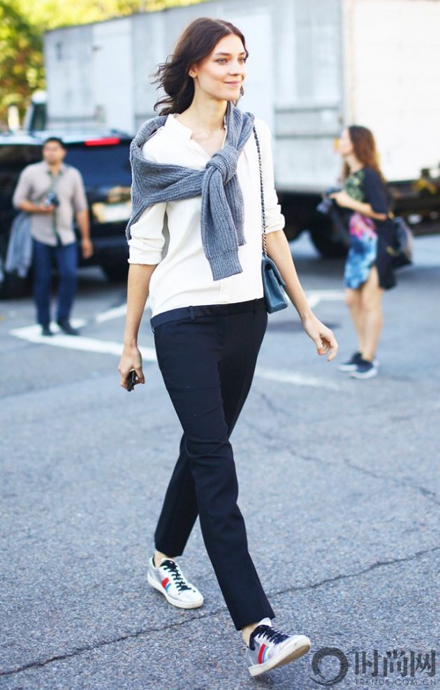 what-to-keep-out-and-what-to-put-away-for-spring-1756696.640x0c