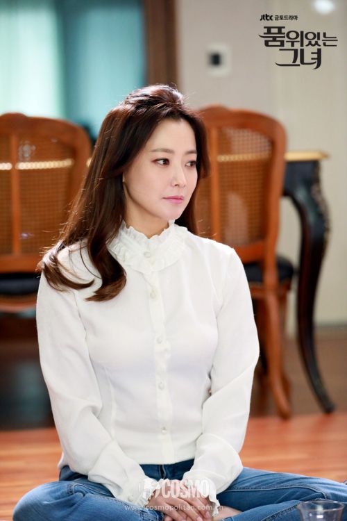 《有品位的她》剧中金喜善的上品穿搭才是套路满满